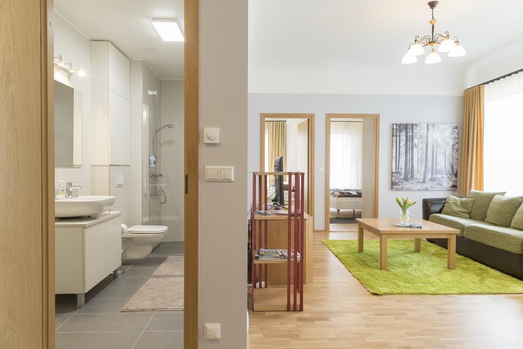 Saaresalu City Center Apartment Pärnu Eksteriør bilde