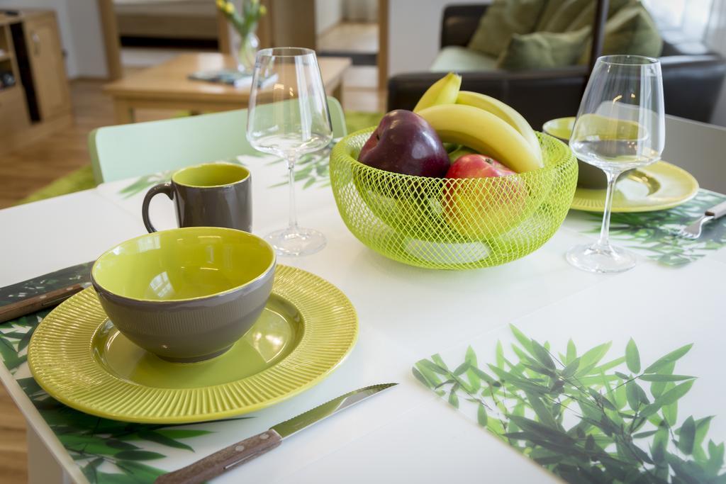 Saaresalu City Center Apartment Pärnu Eksteriør bilde